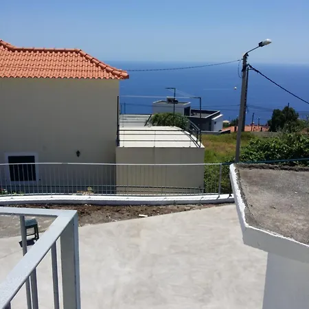 Βίλα Cozy With Sea Views